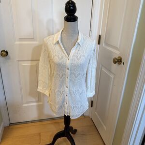 IVORY LACE CROCHET Chicos Ivory Lace Longsleeved Women Comfortable Blouse Size 0